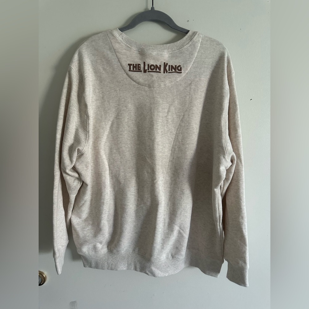 The Lion King Embossed Graphic Sweatshirt Oatmeal Heather Crewneck unisex sz XL - Picture 4 of 11
